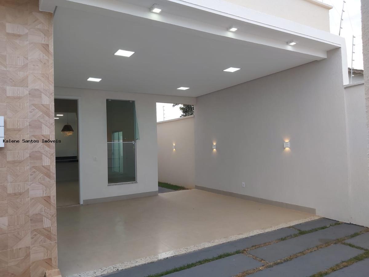 Casa à venda com 3 quartos, 200m² - Foto 3