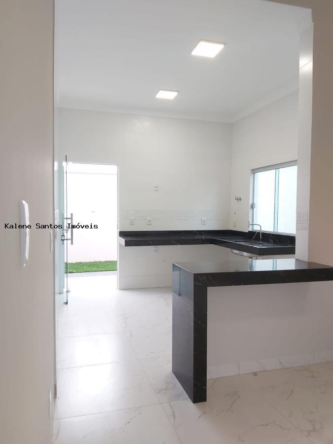 Casa à venda com 3 quartos, 200m² - Foto 14