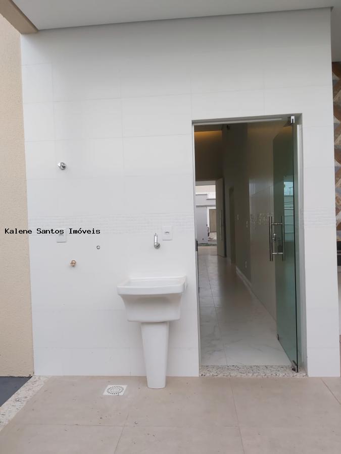 Casa à venda com 3 quartos, 200m² - Foto 26