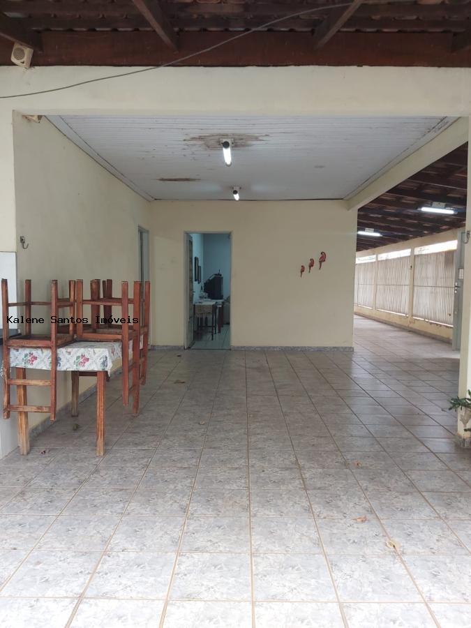 Casa à venda com 3 quartos, 250m² - Foto 4