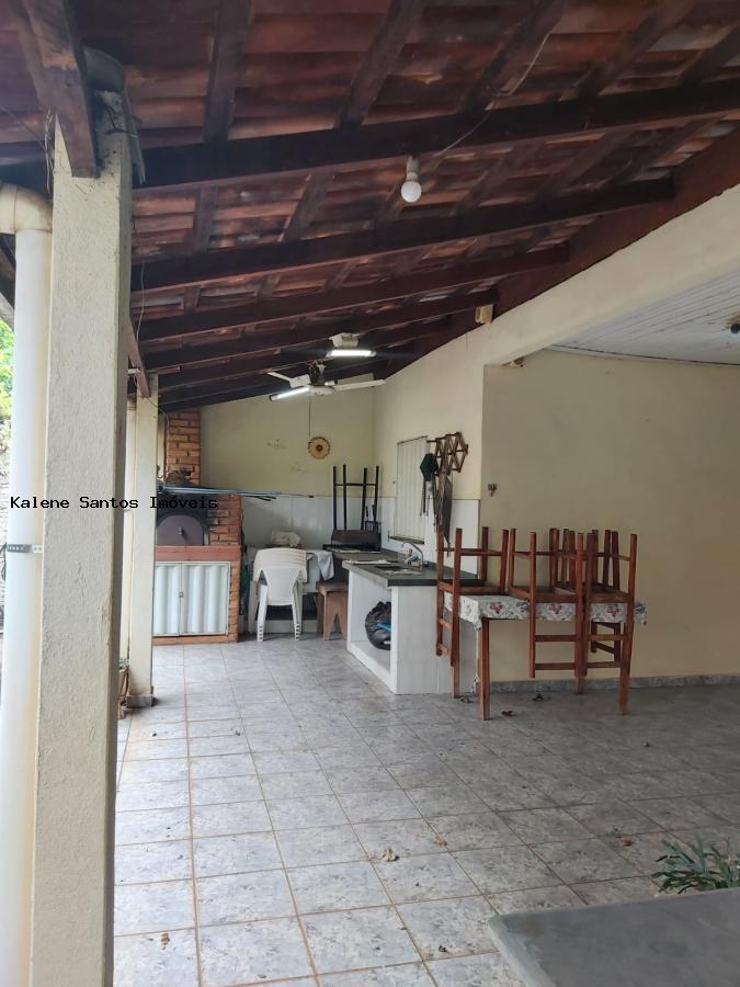 Casa à venda com 3 quartos, 250m² - Foto 5