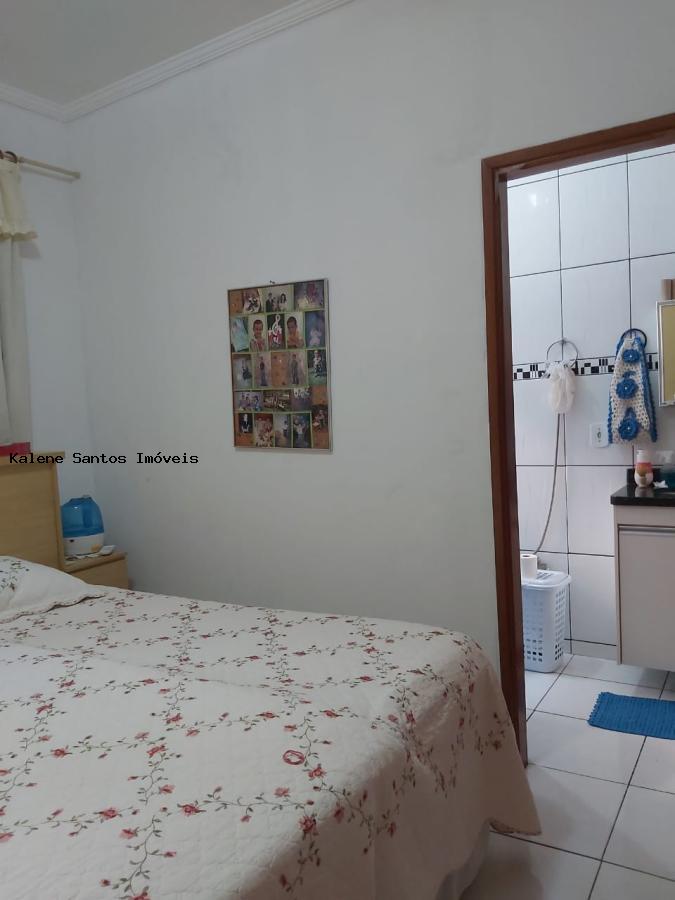 Casa à venda com 3 quartos, 250m² - Foto 15