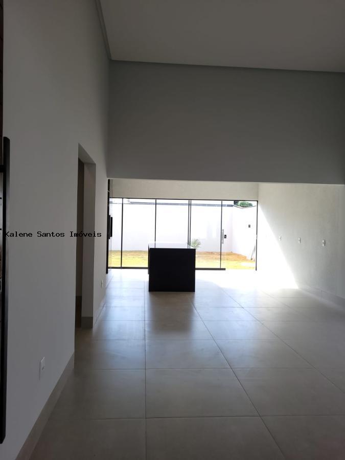 Casa à venda com 3 quartos, 360m² - Foto 16