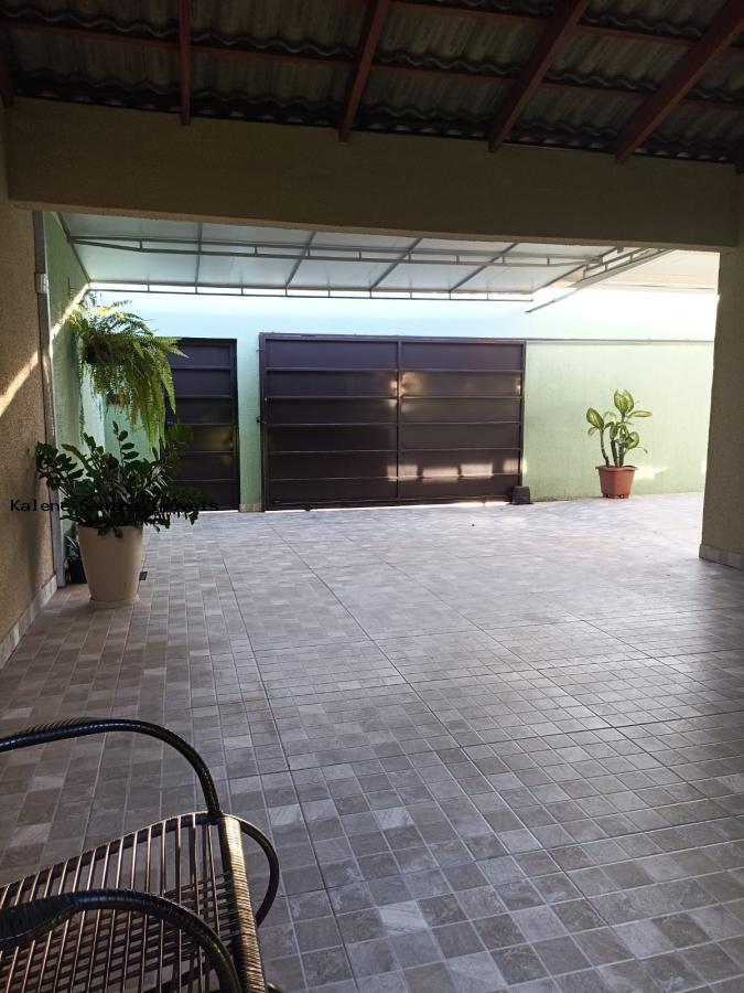 Casa à venda com 3 quartos, 224m² - Foto 24