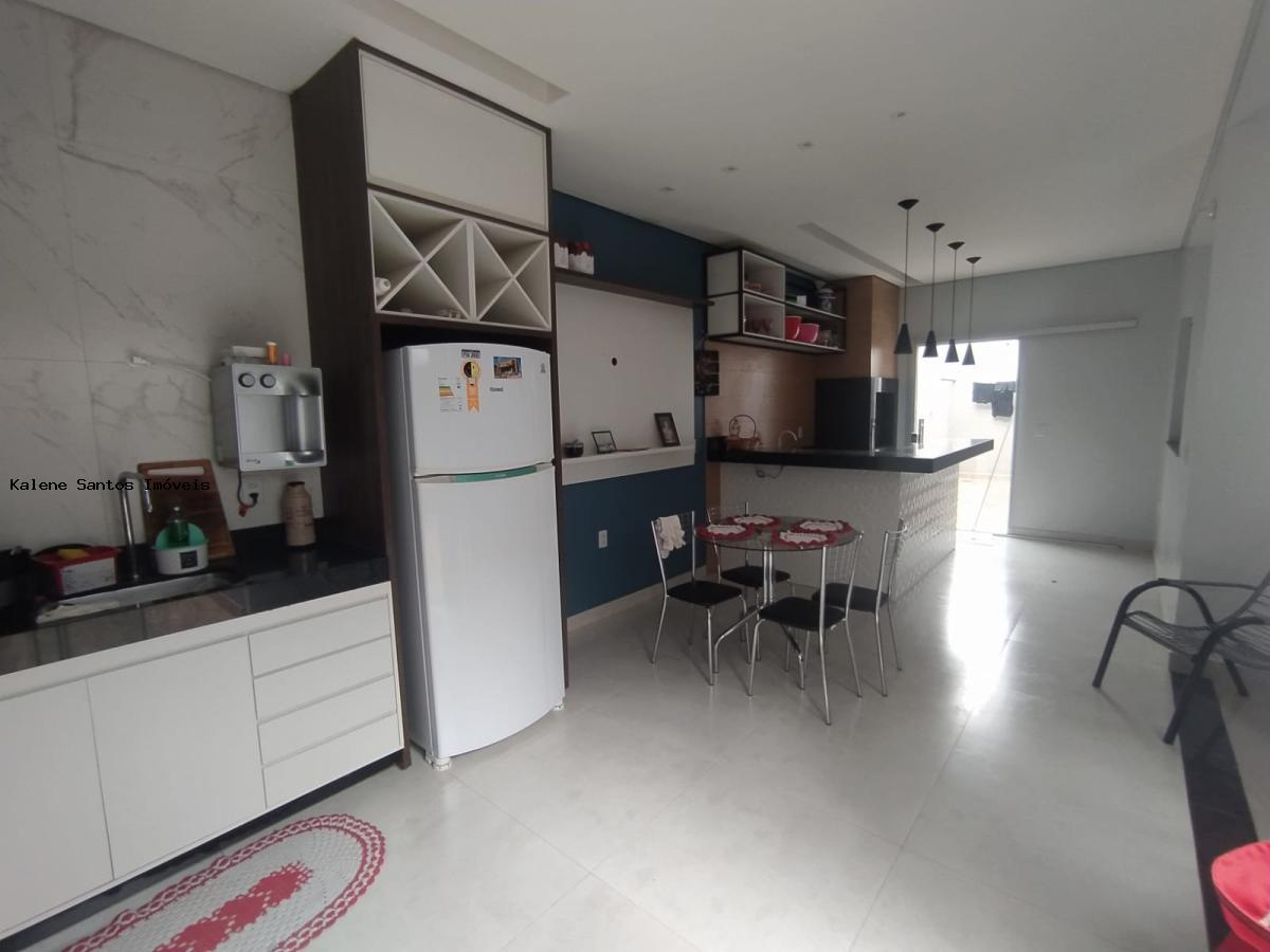 Casa à venda com 3 quartos, 207m² - Foto 15