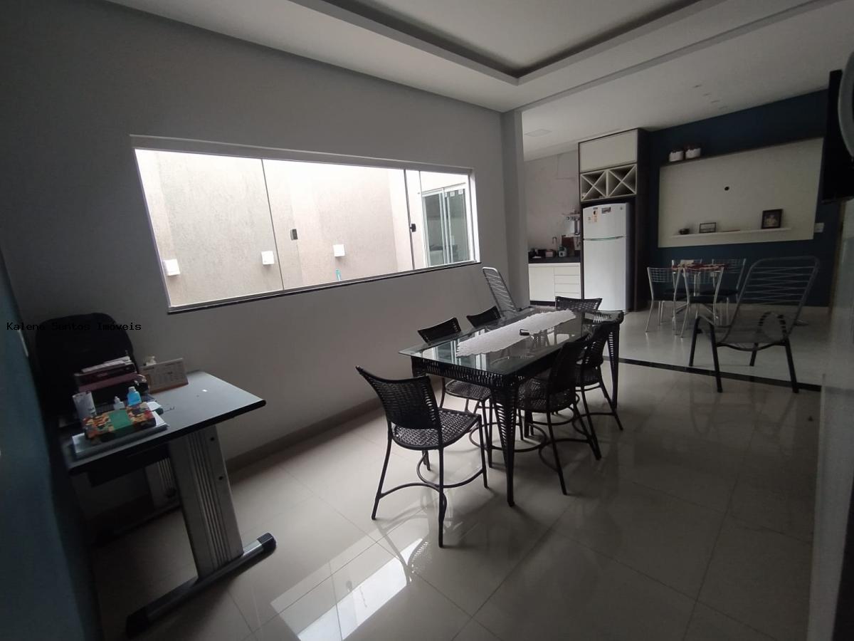 Casa à venda com 3 quartos, 207m² - Foto 17