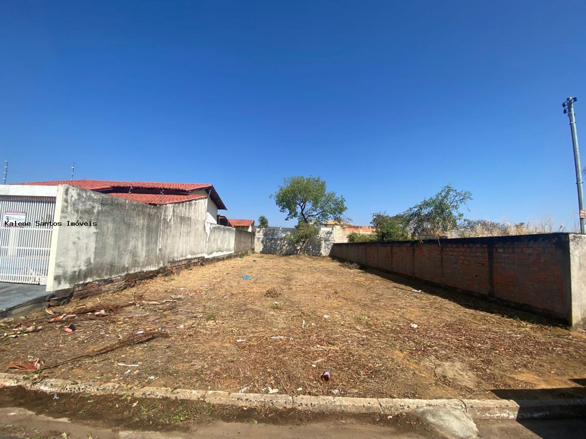 Terreno à venda, 360m² - Foto 1