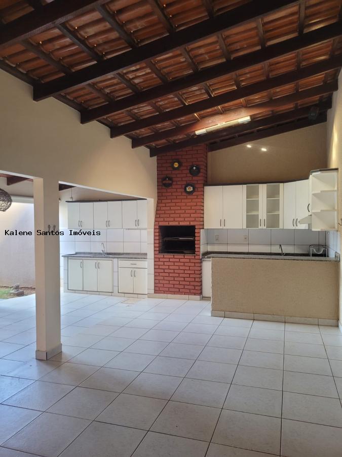 Casa à venda com 4 quartos, 360m² - Foto 18