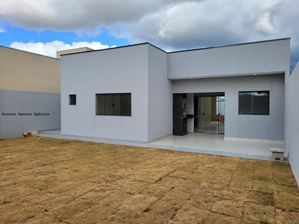 Casa à venda com 3 quartos, 360m² - Foto 2