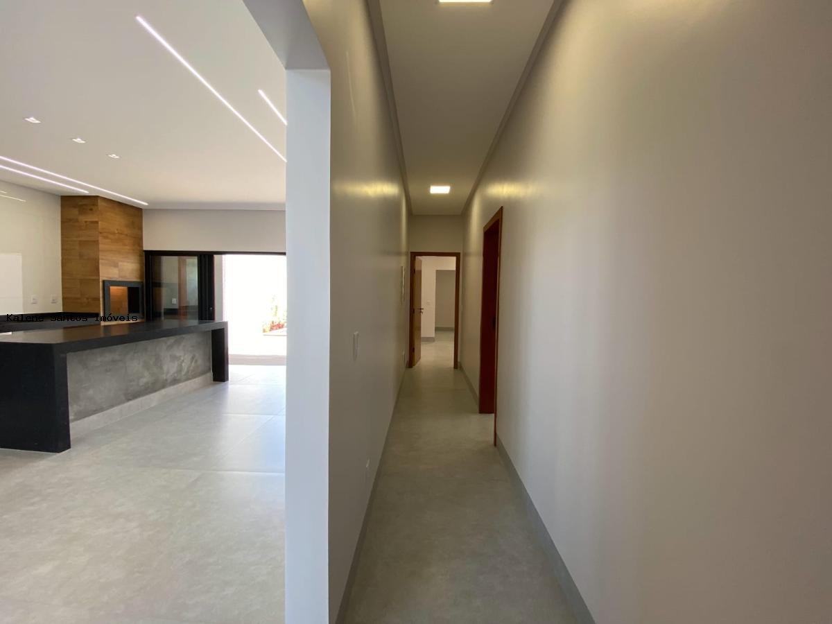 Casa à venda com 3 quartos, 360m² - Foto 19