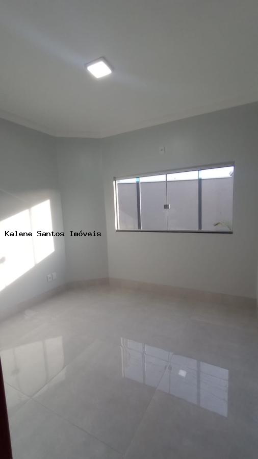 Casa à venda com 3 quartos, 201m² - Foto 14