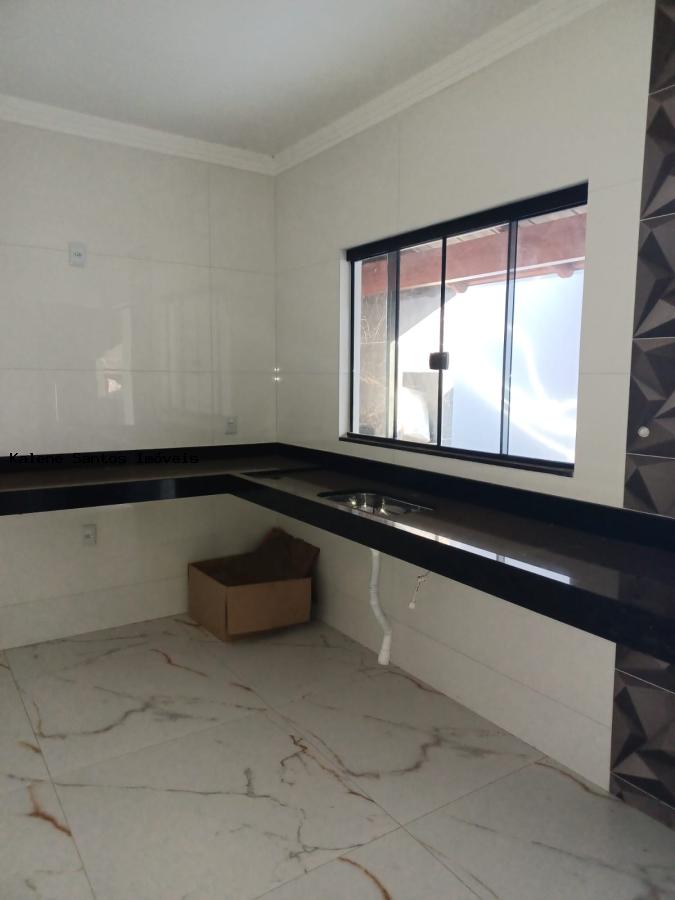 Casa à venda com 2 quartos, 180m² - Foto 4