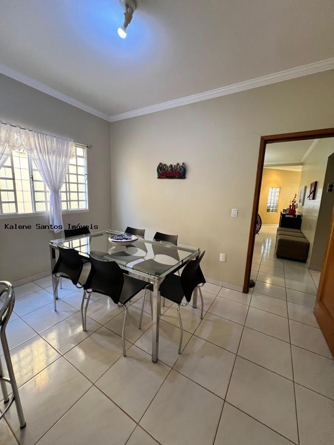 Casa à venda com 3 quartos, 360m² - Foto 18