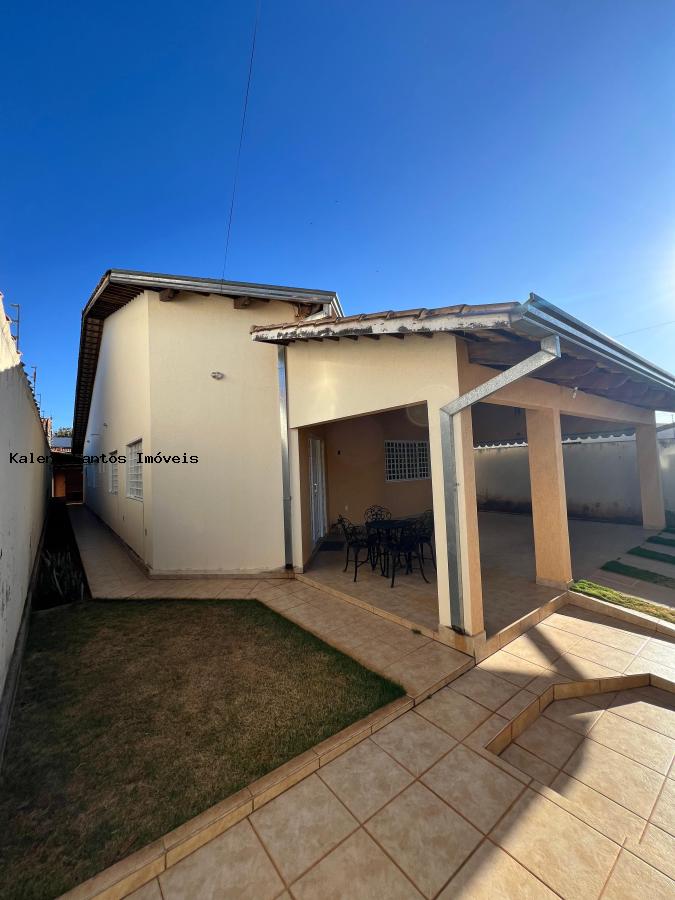 Casa à venda com 3 quartos, 360m² - Foto 49