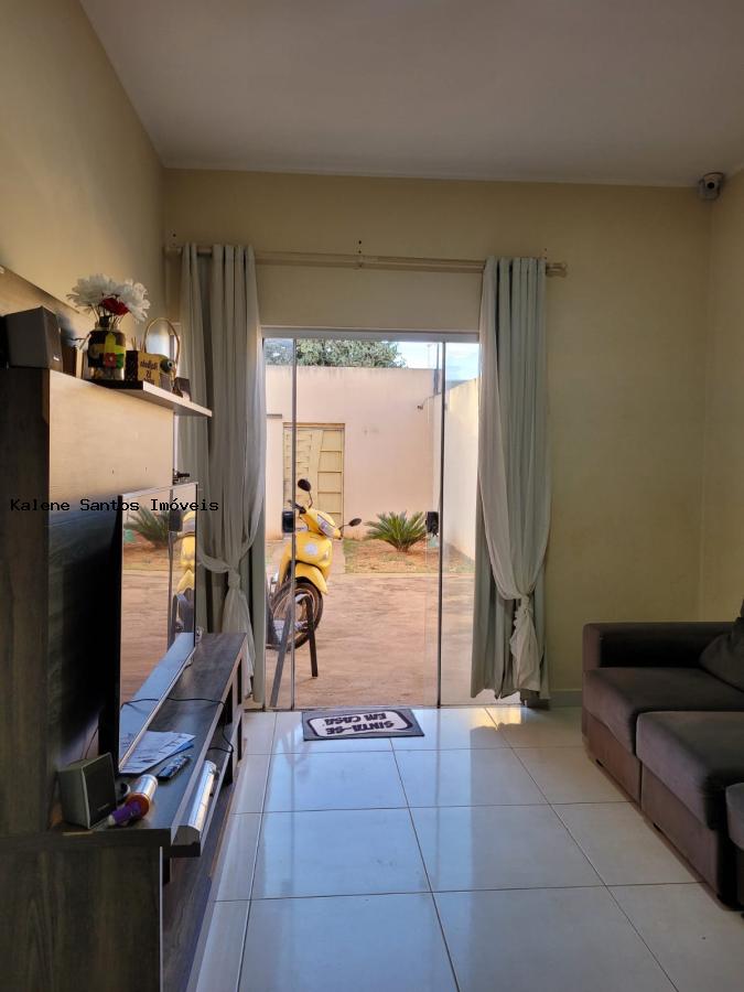 Casa à venda com 3 quartos, 360m² - Foto 3