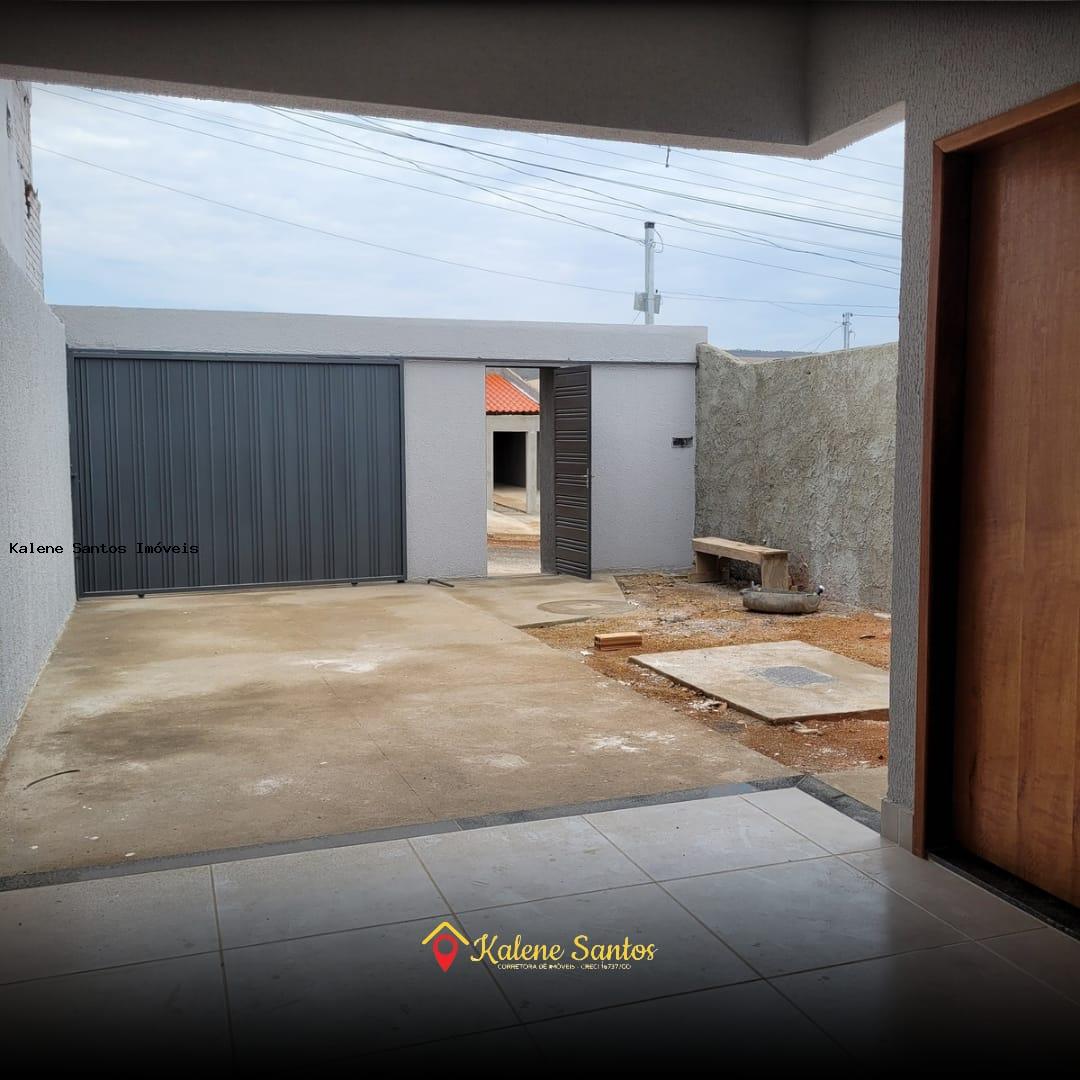 Casa à venda com 2 quartos, 180m² - Foto 9