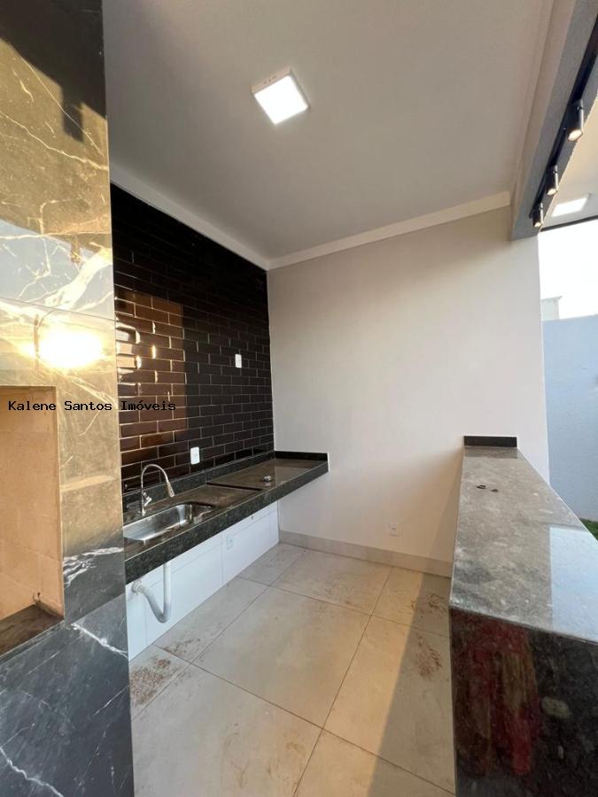 Casa à venda com 2 quartos, 218m² - Foto 22