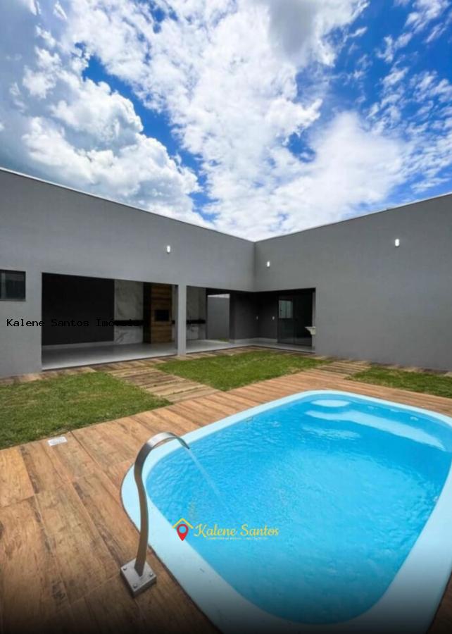 Casa à venda com 3 quartos, 360m² - Foto 1