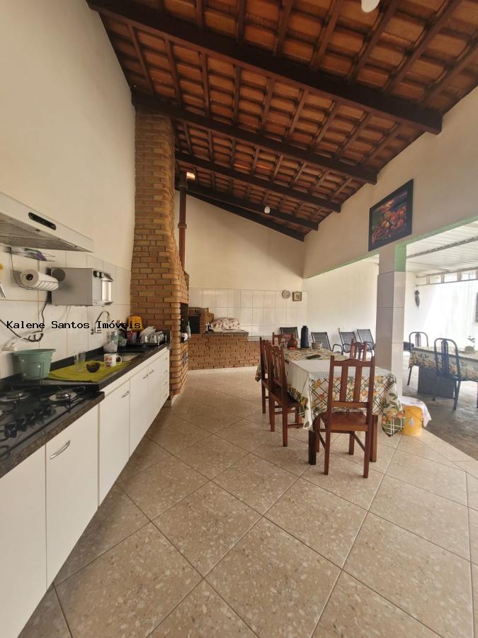 Casa à venda com 6 quartos, 450m² - Foto 25