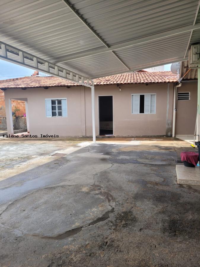 Casa à venda com 6 quartos, 450m² - Foto 32