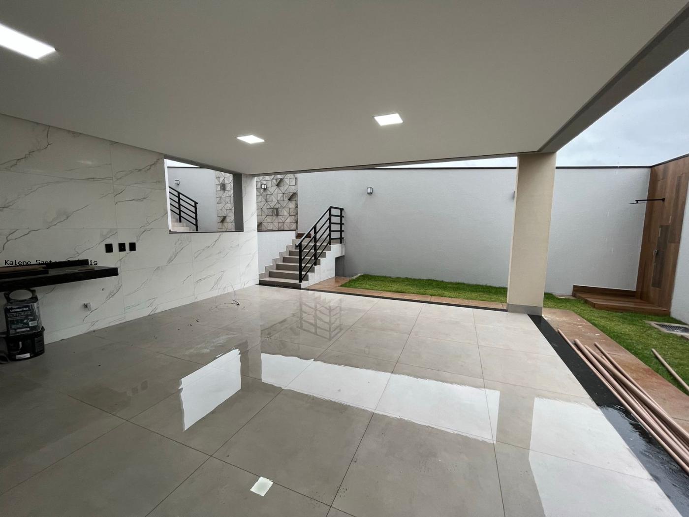 Casa à venda com 3 quartos, 410m² - Foto 9