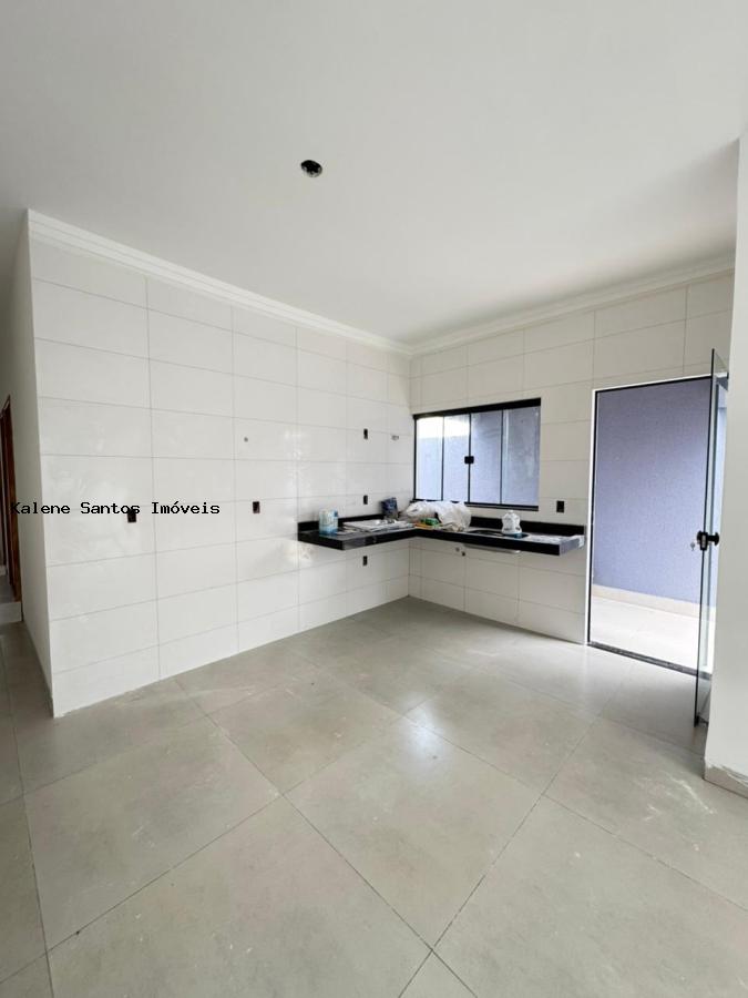 Casa à venda com 3 quartos, 180m² - Foto 7