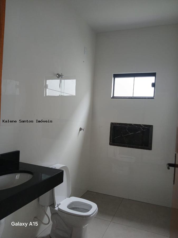 Casa à venda com 3 quartos, 218m² - Foto 13