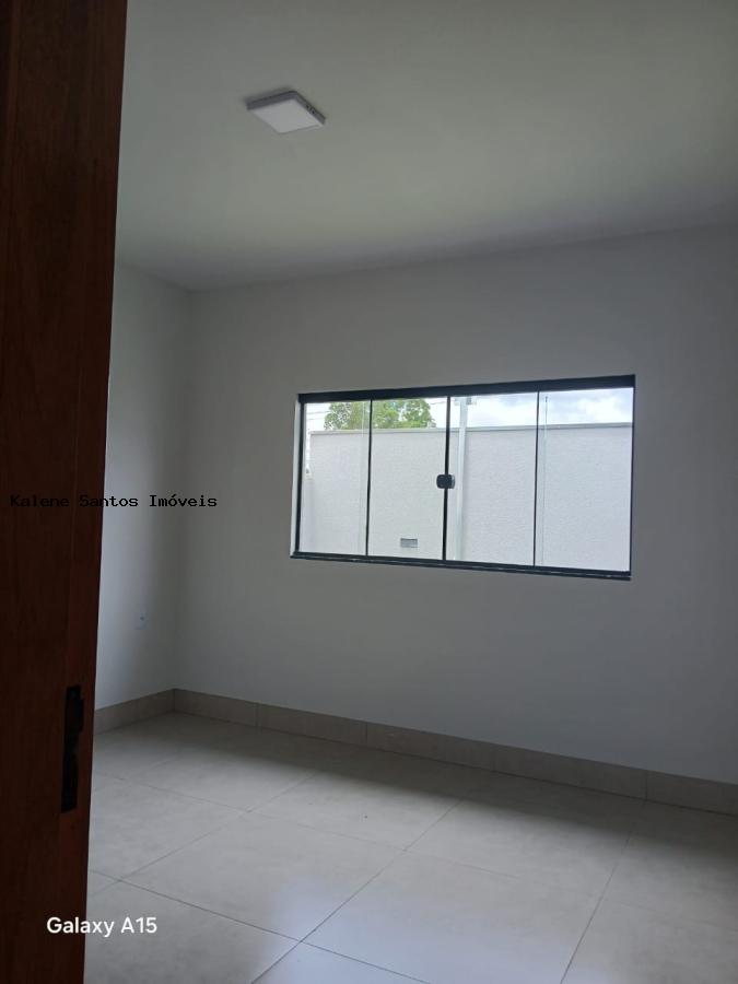 Casa à venda com 3 quartos, 218m² - Foto 11