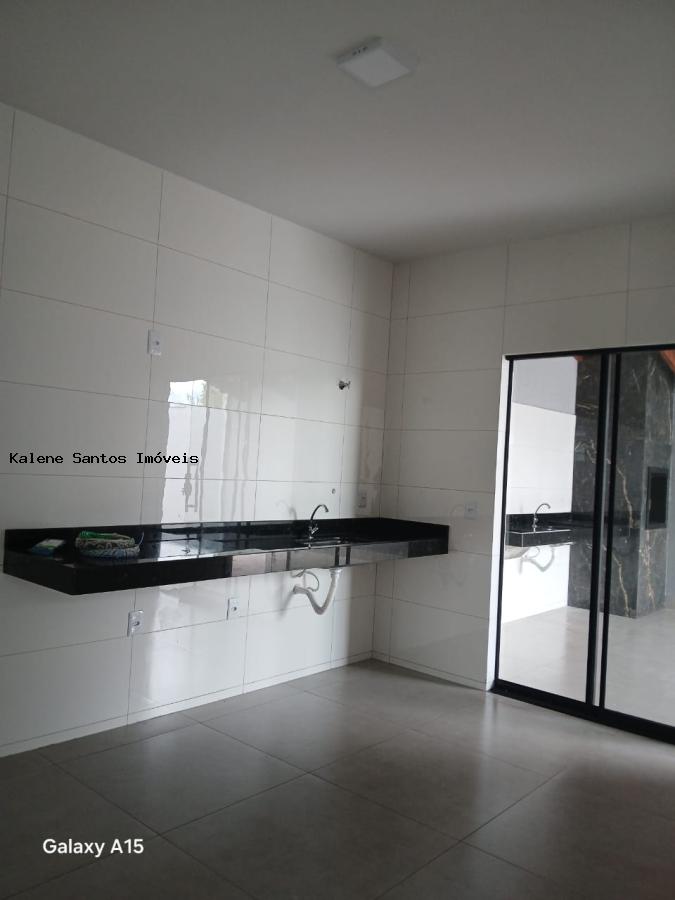 Casa à venda com 3 quartos, 218m² - Foto 21