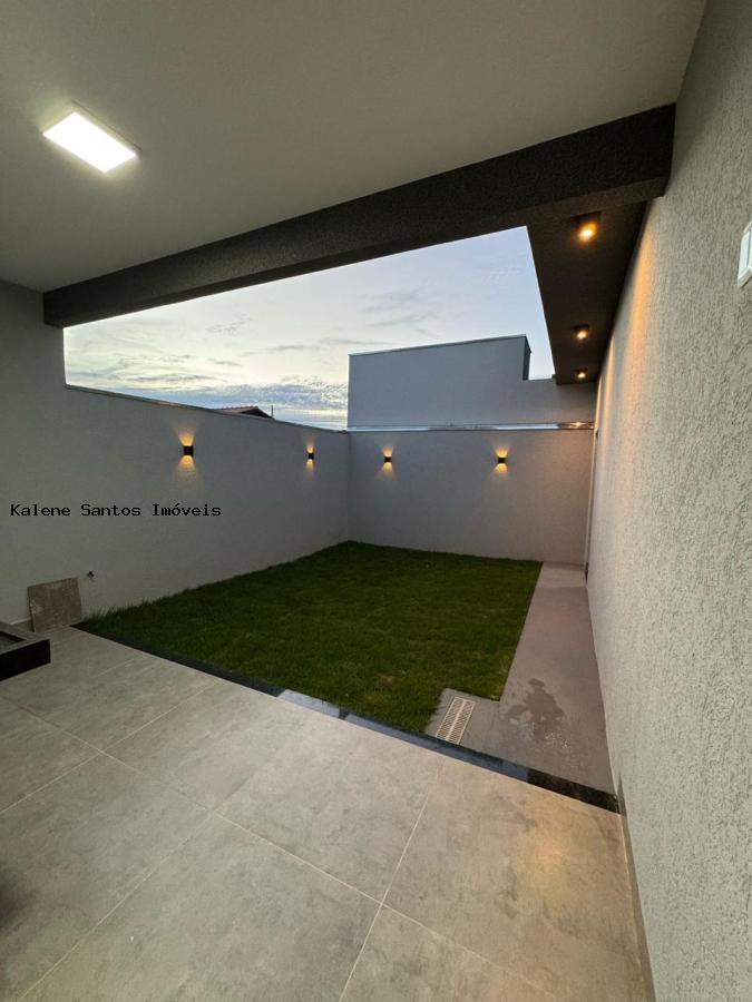 Casa à venda com 3 quartos, 200m² - Foto 22