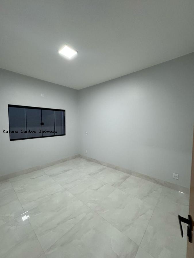 Casa à venda com 3 quartos, 200m² - Foto 15