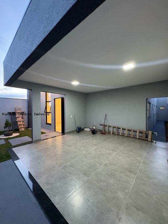 Casa à venda com 3 quartos, 200m² - Foto 32